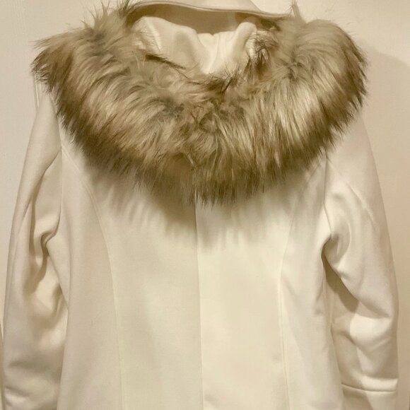NWOT CALVIN KLEIN White Brown DUFFLE COAT TOGGLE ZIP Removeable FUR HOOD XL! - Picture 6 of 8